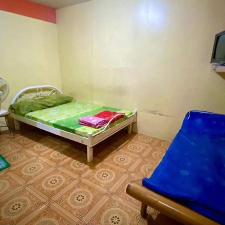 Belen Favila Transient Rooms Near Airport Terminal 3 마닐라 외부 사진